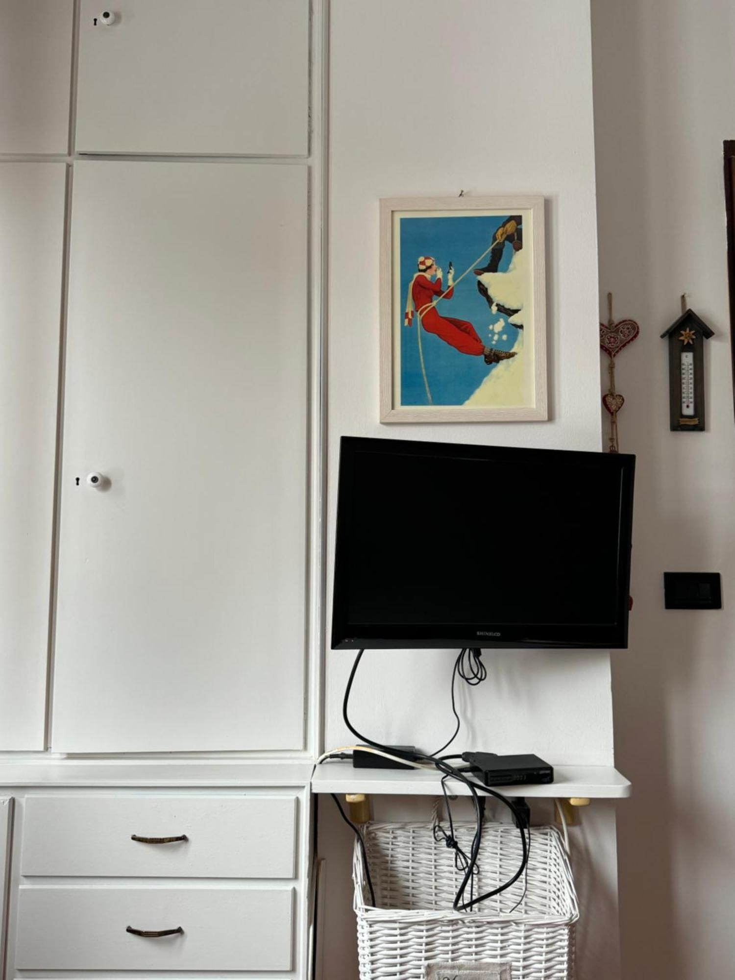 Gina'S Home - Appartamento Nel Cuore Di Бардонеккия Экстерьер фото